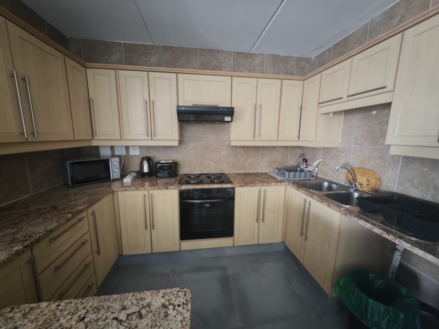 2 Bedroom Property for Sale in Voorbaai Western Cape